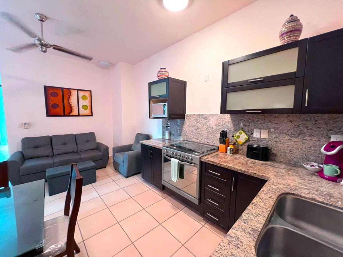 Cardenas Suites Puerto Vallarta Extérieur photo